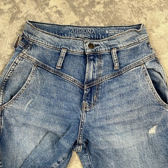 Arizona Jean Co Highest Rise Mom Jean V Front Retro Juniors Sz 5 - Picture 9 of 9